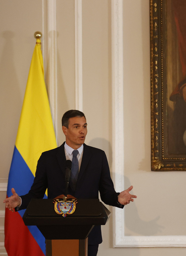Sánchez: si no hay interconexión de España por Francia, la habrá por Italia - MarketData