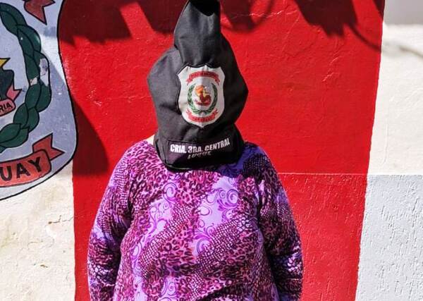 Detienen a una abuela por presunta prostitución de su nieto •
