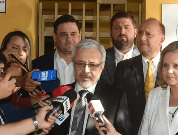 Designaciones de EE.UU. serán acompañadas con "otras medidas", anuncian · Radio Monumental 1080 AM