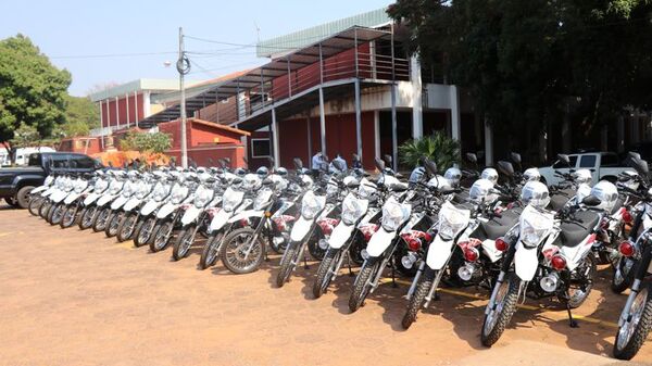 Policía compró motos a G. 11 millones y Municipalidad de Luque pagará cinco veces más - Nacionales - ABC Color