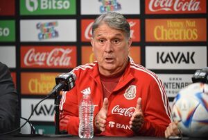 Martino convoca solo jugadores de la Liga mexicana para enfrentar a Paraguay - Fútbol Internacional - ABC Color