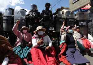 Cocaleros bolivianos se alistan para “resguardar” su mercado ante marchas - Mundo - ABC Color