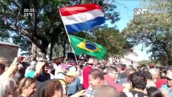Aprueban compensación a exobreros de Itaipú - SNT