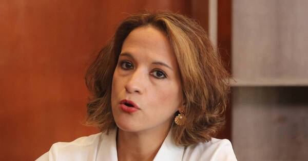 La Nación / “Destrozó lo que se construyó”