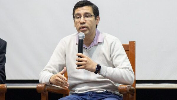 “LANDY” TORRES EXPONE PROYECTOS PARA ALTO PARANÁ DURANTE CONVERSATORIO DE CANDIDATOS