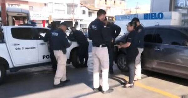 La Nación / Delincuentes asaltan una estación de servicio en zona del Mercado 4