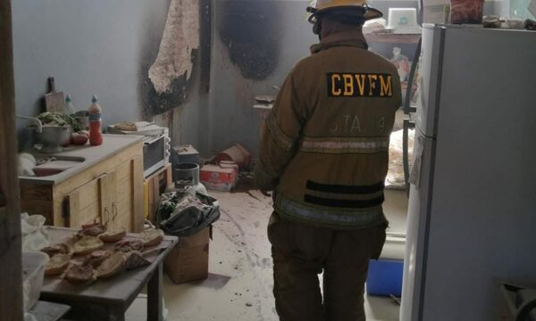 ¡Garrafa explotó en la cantina de un Colegio!