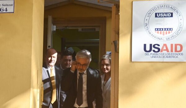 Extradición: Buzarquis dijo a Wells que Cartes tiene comprado a medio país y la Fiscalía - Política - ABC Color