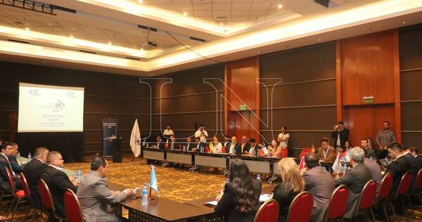 La Nación / Unión de Partidos Latinoamericanos desarrolla encuentro en Asunción