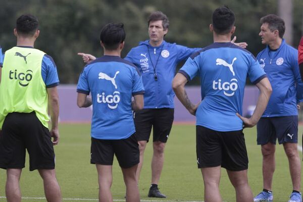 Paraguay sigue en el puesto 50 tras el último ranking FIFA - Selección Paraguaya - ABC Color