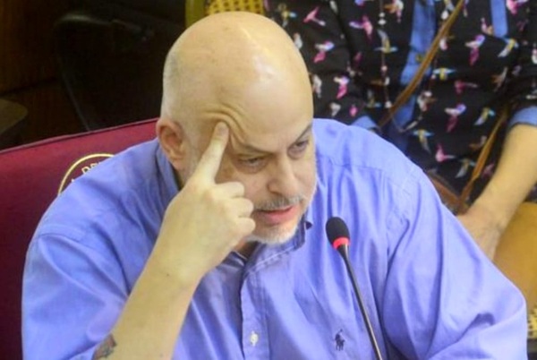 Los motivos de Payo Cubas para alejarse de la Concertación