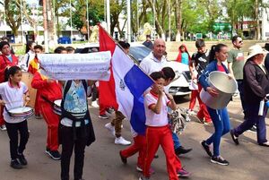Persiste manifestación por el almuerzo escolar en Villarrica - Nacionales - ABC Color