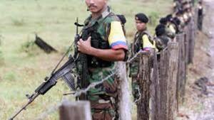 Diario HOY | Colombia suspenderá bombardeos sobre campamentos guerrilleros con menores