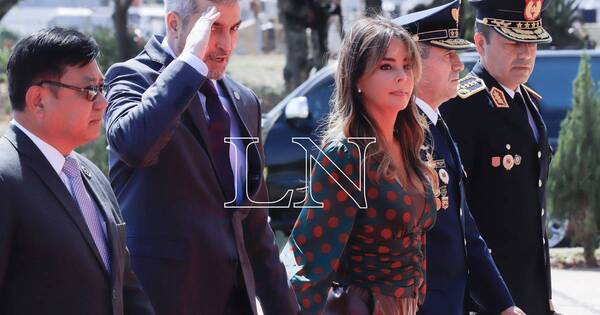 La Nación / Mario Abdo viaja a Roma dejando el mando del país en manos del polémico vicepresidente Hugo Velázquez