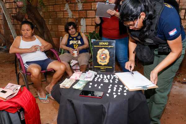 Diario HOY | Capturan a tres distribuidores de drogas en "Marquetalia"