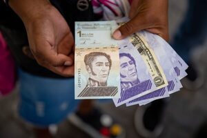 La moneda de Venezuela se devalúa un 10 % por segundo día consecutivo - MarketData