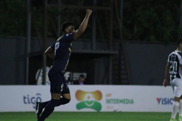 Intermedia: Trinidense sigue como líder - Fútbol de Ascenso de Paraguay - ABC Color