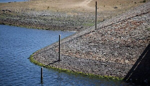 Portugal prohíbe limpiar las veredas ante cruda sequía y aumentará el precio del agua - Megacadena — Últimas Noticias de Paraguay