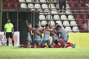 Intermedia: Fernando remonta y aleja a San Lorenzo - Fútbol de Ascenso de Paraguay - ABC Color