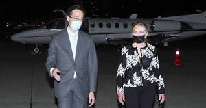 La Nación / Senadora Blackburn llega a Taiwán