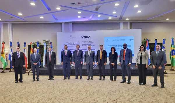 Ministros de Hacienda lanzan plataforma regional de cambio climático - .::Agencia IP::.