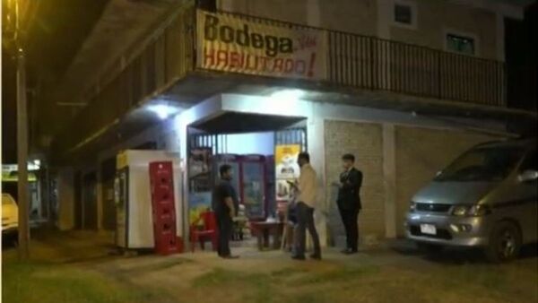 Delincuentes disparan en la cabeza a una joven tras asalto