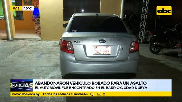 Abandonaron vehículo robado para un asalto - ABC Noticias - ABC Color
