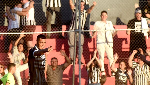 El Tacuara, el goleador que apunta al récord