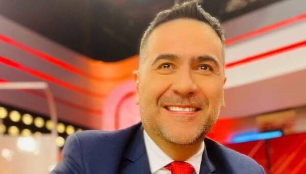 Crónica / Periodista envió flores a recién nacido: ¿fue jey papá?
