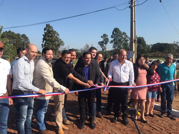 Arroyo Porã cuenta con nuevo tramo de pavimento tipo empedrado