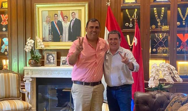Pipo Díaz Verón se reúne con el Líder Horacio Cartes - Noticiero Paraguay