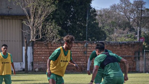 Alexis Rojas es baja y Vinicius se repone