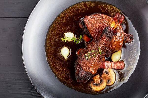 Coq au vin o gallo al vino: un clásico de la cocina francesa - Gastronomía - ABC Color