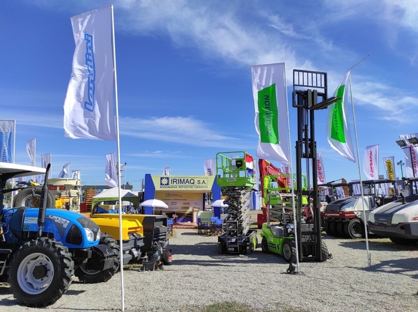 IRIMAQ mostró lo nuevo de sus líneas para la construcción y el agro en la Expo Máquinas 2022