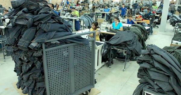 La Nación / Confeccionistas lamentan trabas arancelarias para exportar a Argentina