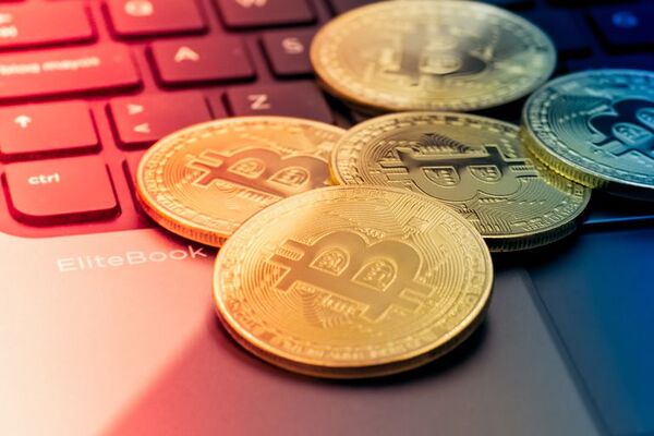 Mario Abdo Benítez vetaría la ley de las criptomonedas - Política - ABC Color