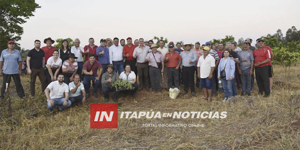 INICIO SIMBÓLICO DE LA SIEMBRA DE SANDÍA  AÑO 2022 EN  TRINIDAD