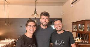 La Nación / Un chef paraguayo le cocinó a Gerard Piqué: “Te fe li ci to, que bien cocinas...”