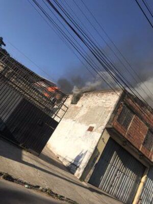 Reportan incendio de gran magnitud en depósito del Mercado 4 - Nacionales - ABC Color