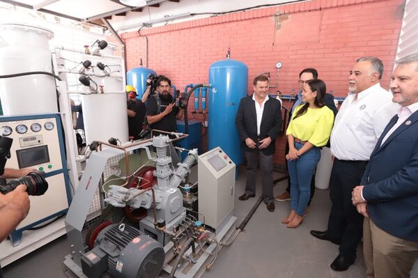 Habilitan planta de oxígeno para Hospital General de Lambaré
