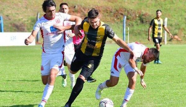 Crónica / Intermedia: Empate perõ'i entre Guaraní de Trinidad y "3"