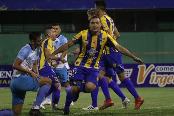División Intermedia: Luqueño no da tregua en la Intermedia   - Fútbol de Ascenso de Paraguay - ABC Color