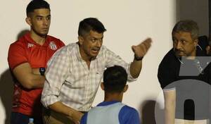 Crónica / Florentín: "Me voy a mi casa, renuncio, no estoy para este show"