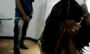 Un hombre es condenado a 24 años de cárcel por violar a sus dos hijas menores - OviedoPress
