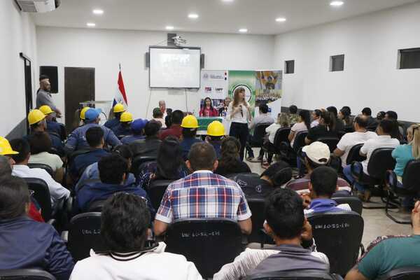 Más de 670 personas de Concepción fueron capacitadas en diversos oficios por medio del Sinafocal - .::Agencia IP::.