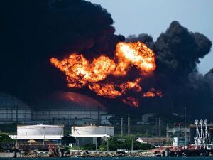 Cuba pide ayuda técnica a Estados Unidos para limpiar derrame de incendio petrolero | Internacionales | 5Días