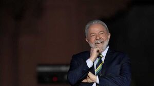 Lula habla del hambre y Bolsonaro destaca ayuda a los pobres