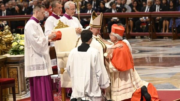 ¿Qué dijo Adalberto Martínez sobre su diálogo con el papa Francisco?