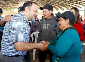Regularizan territorios sociales en Caazapá y Caaguazú | 1000 Noticias