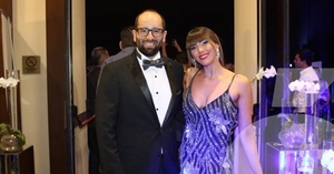 La bochornosa noche de los “conductores” de reinas del Paraguay